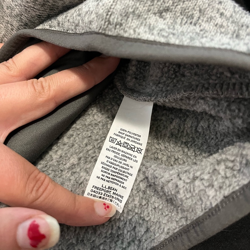 L.L. Bean Dickinson College Fleece Pullover - Picture 4 of 6